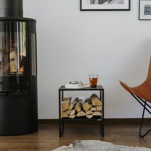 Vedförvaring svart stål